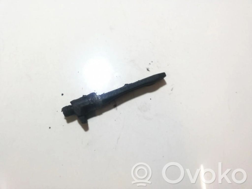 Opel Vectra B Polttoainesuutin 