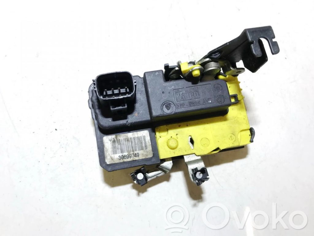 Volvo V70 Serratura portiera anteriore 