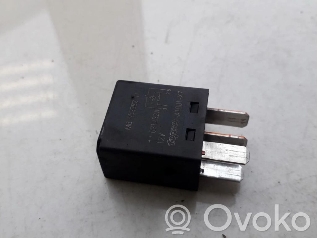 Volvo S40, V40 Alte relee 