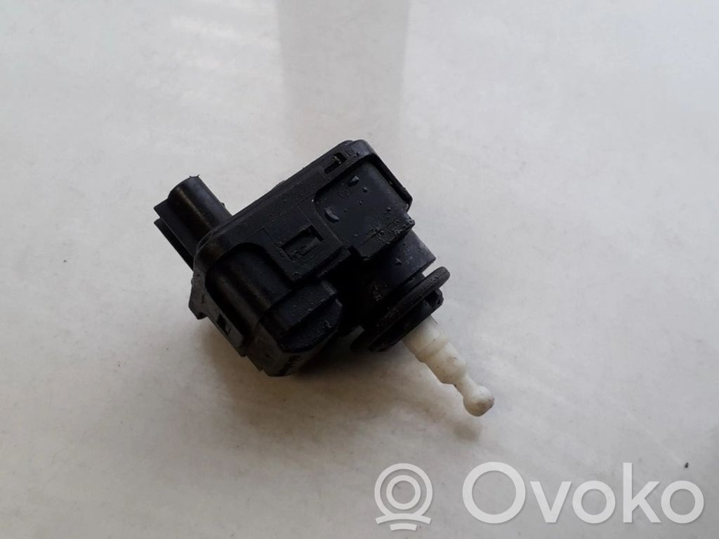 Volvo S40, V40 Motorino di regolazione assetto fari 