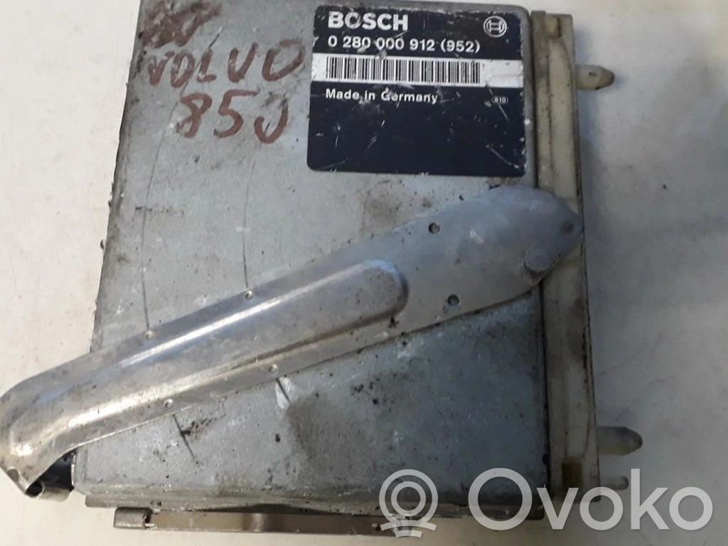Volvo 850 Engine control unit/module 