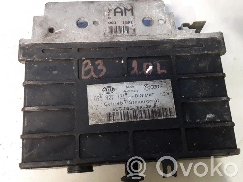 Volkswagen PASSAT B4 Unitate/modul de control cutie de viteze 