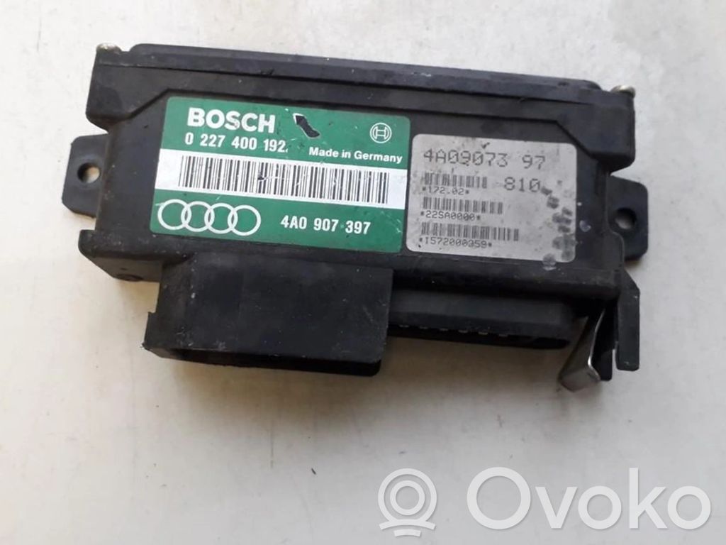 Audi 100 S4 C4 Unité / module de commande d'injection de carburant 