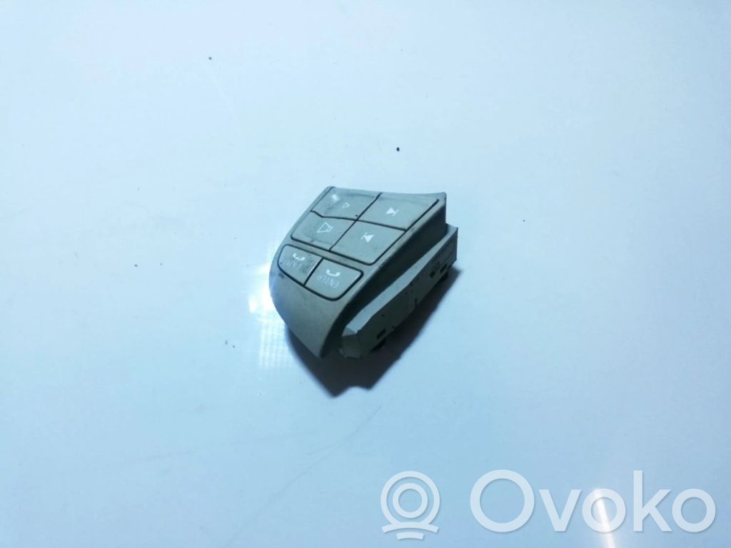 Comutator/buton multifuncțional   30768063,07W04,07W04,30768063