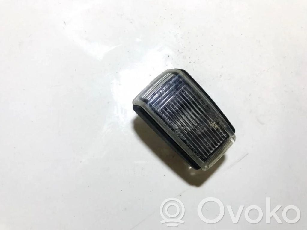 Volvo S40, V40 Feu clignotant répétiteur d'aile avant