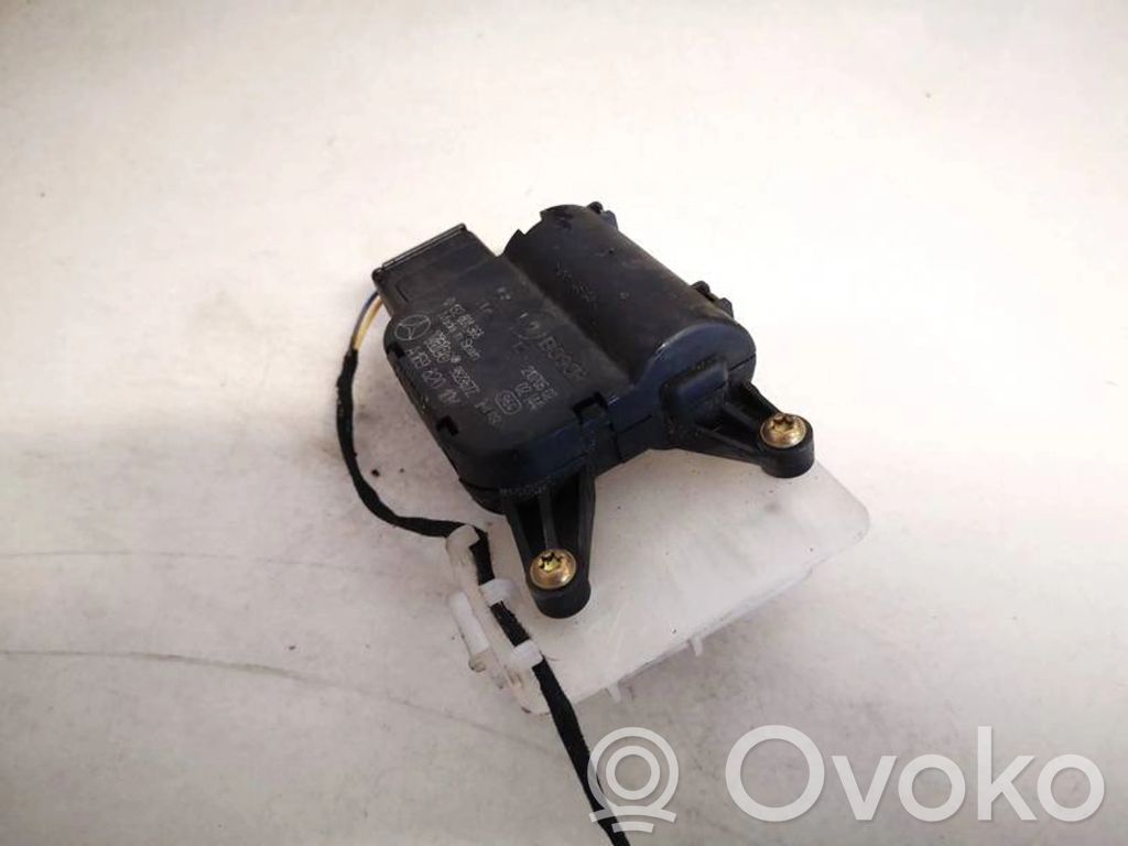 Mercedes-Benz A W169 Motor/actuator clapetă aer 