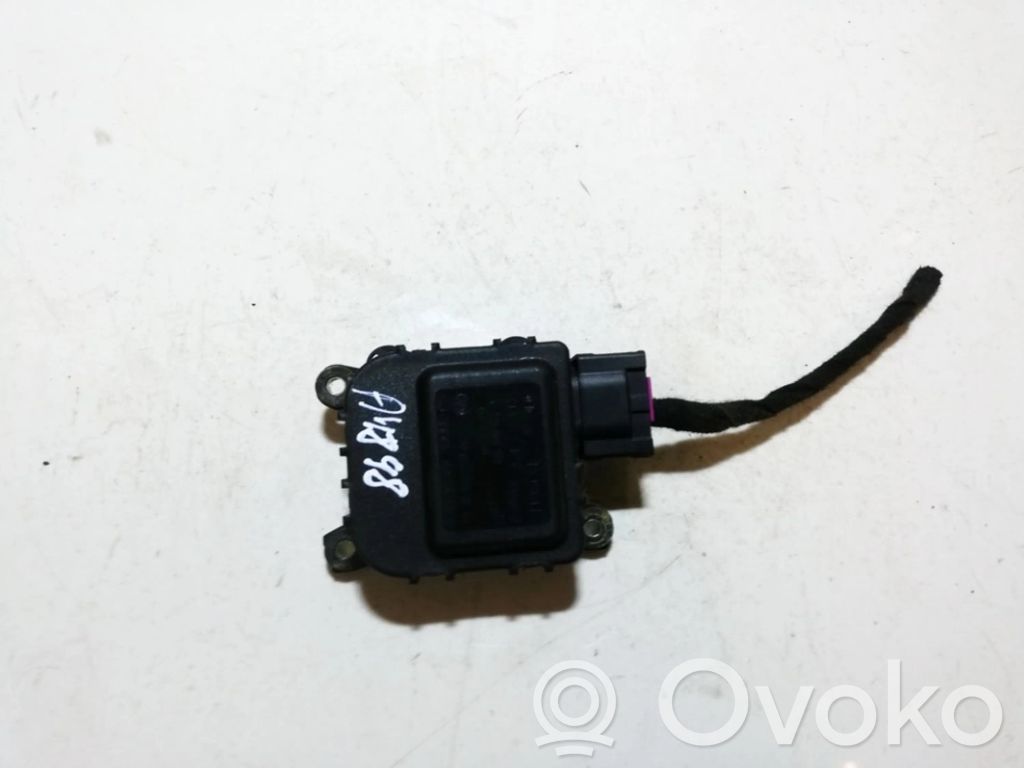 Volkswagen PASSAT B5.5 Motorino attuatore aria