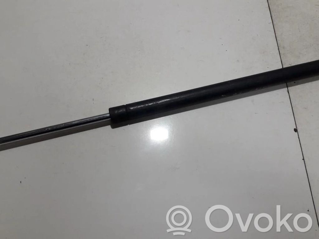 Mitsubishi Galant Vérin de capot arrière 