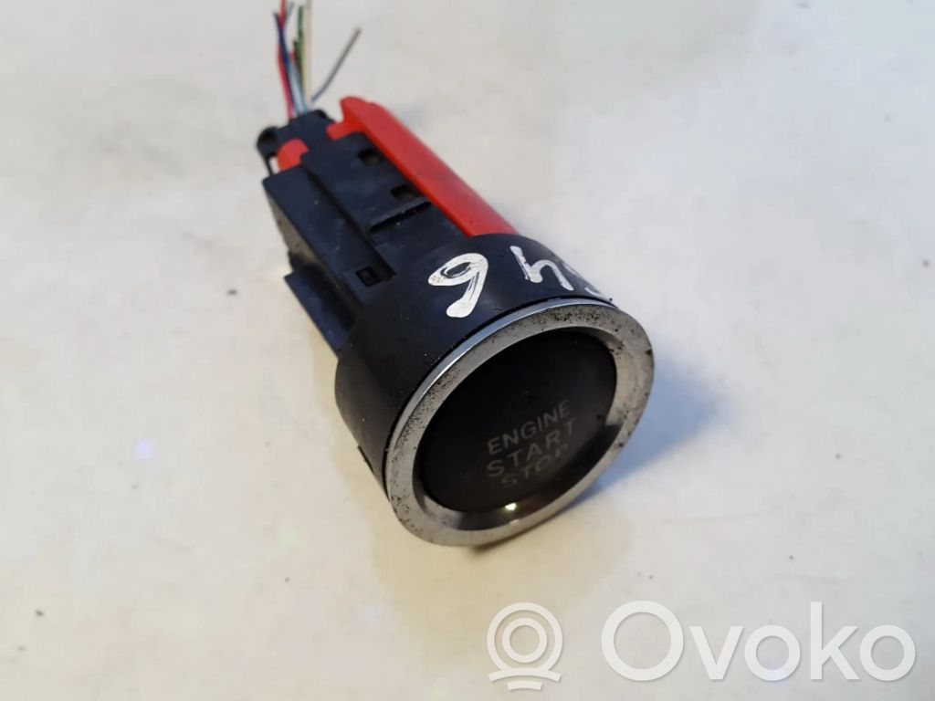Toyota Avensis T270 Interruttore a pulsante start e stop motore