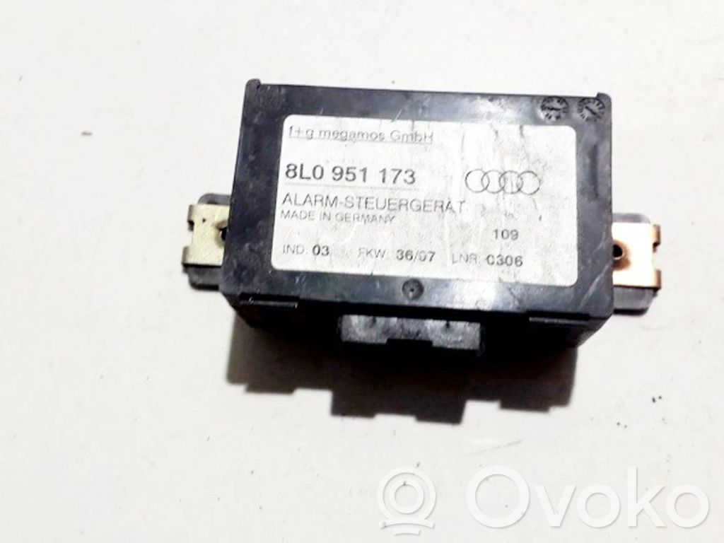 Alarm control unit/module   8L0951173,8L0951173,8L0951173