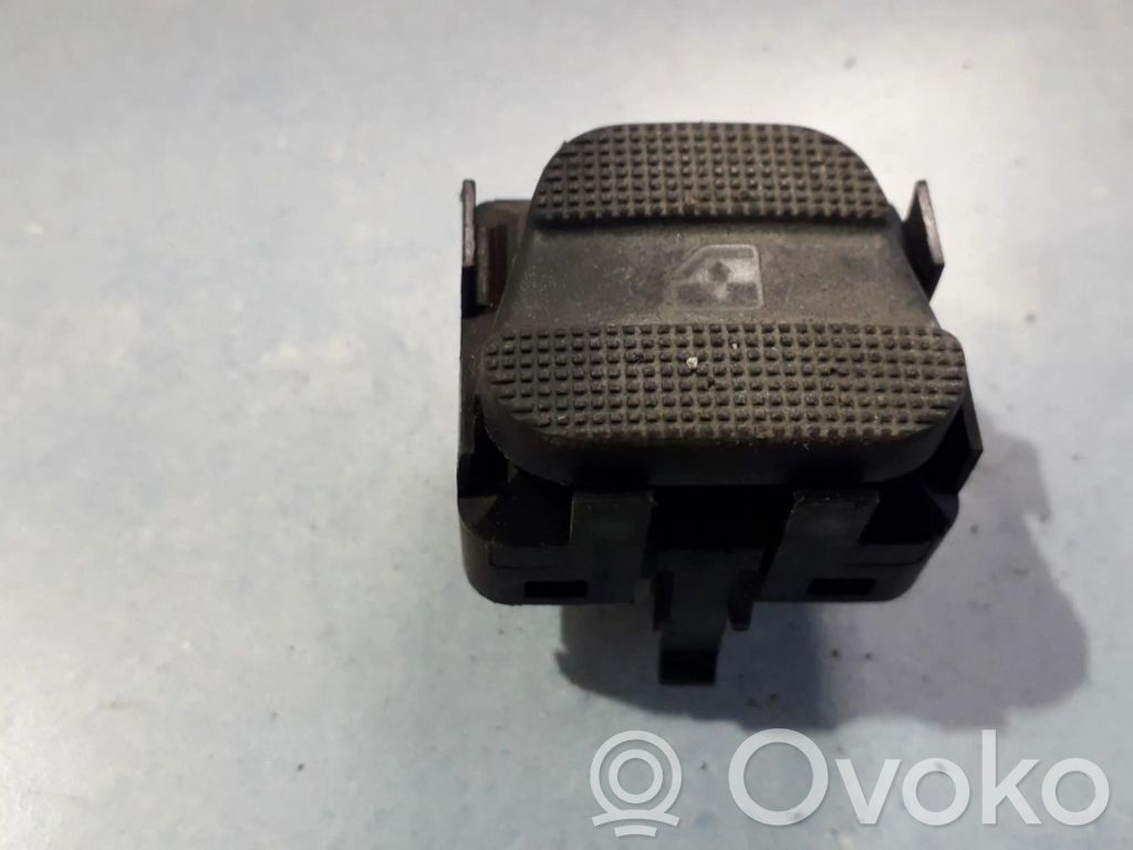 Volkswagen Golf III Interruttore di controllo dell’alzacristalli elettrico 