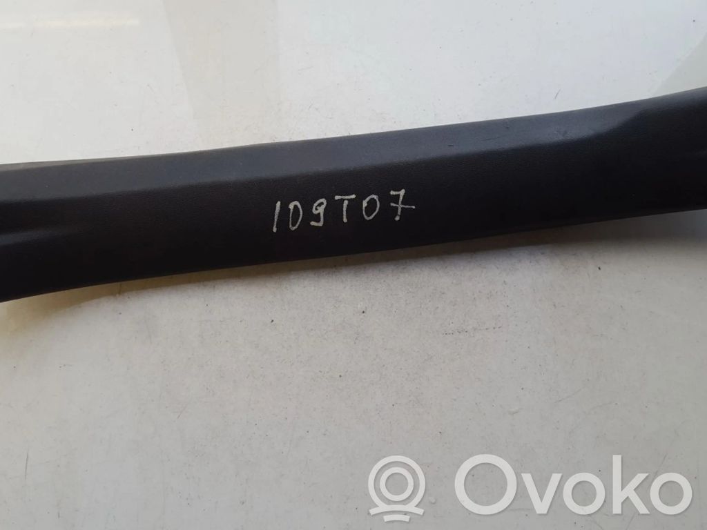 Toyota Auris 150 Altra parte interiore