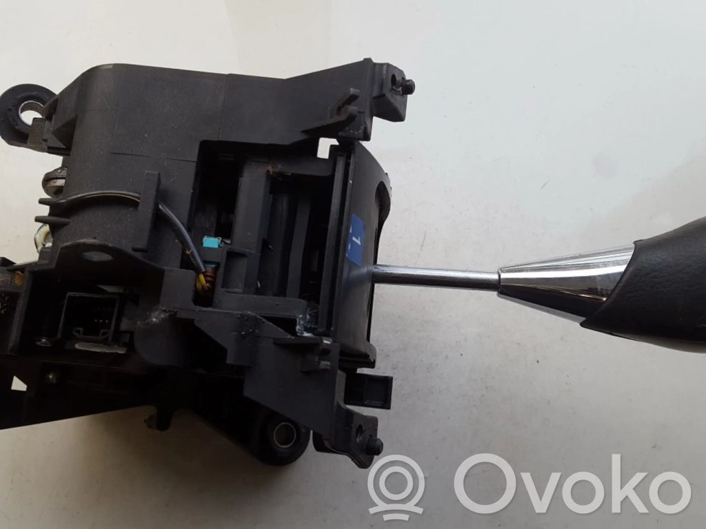 Toyota Auris 150 Selector caja de cambios 