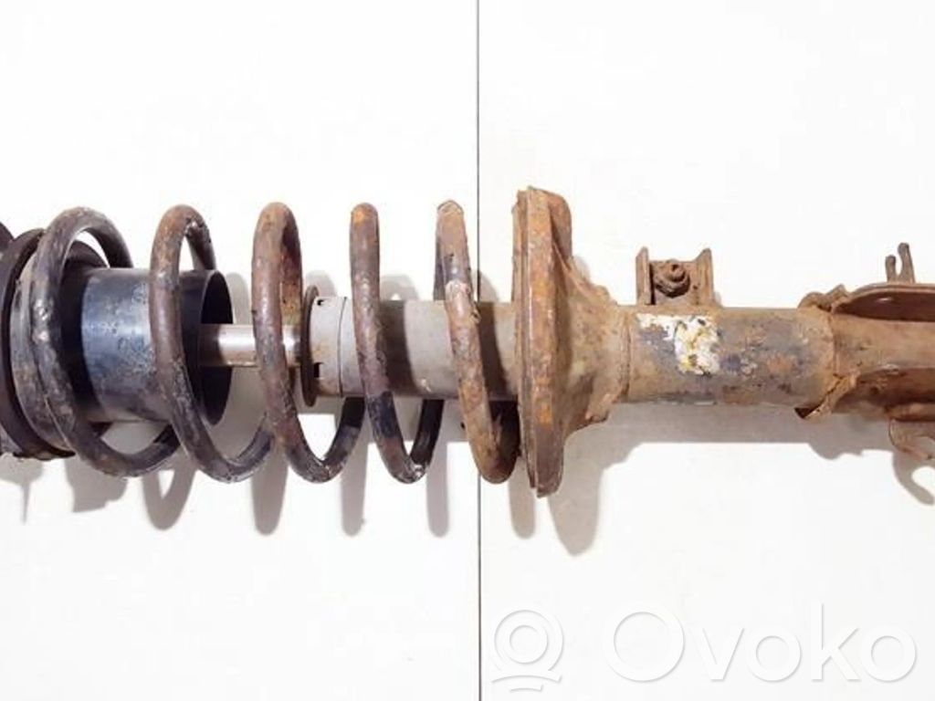 Daewoo Nubira Stoßdämpfer vorne 