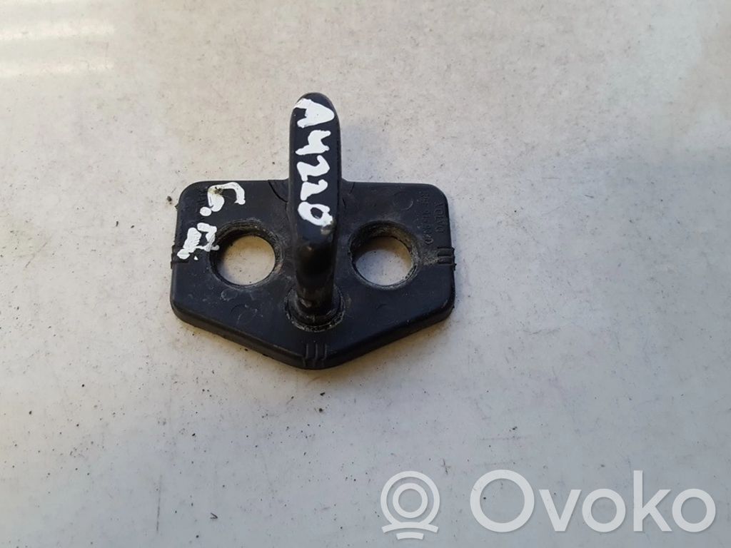 Volvo S80 Traba/gancho de cierre de puerta trasera 