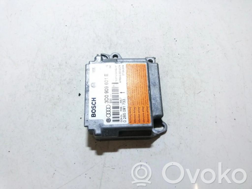 Volkswagen Touareg I Centralina/modulo airbag 