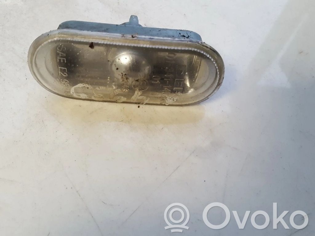Volkswagen Golf III Seitenblinker 
