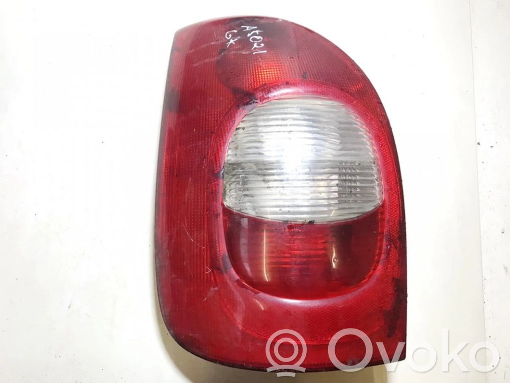 Citroen Xsara Picasso Luci posteriori