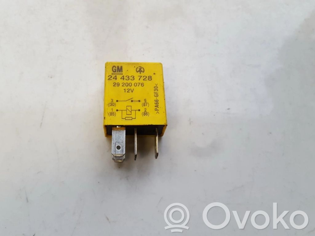 Opel Corsa C Autres relais