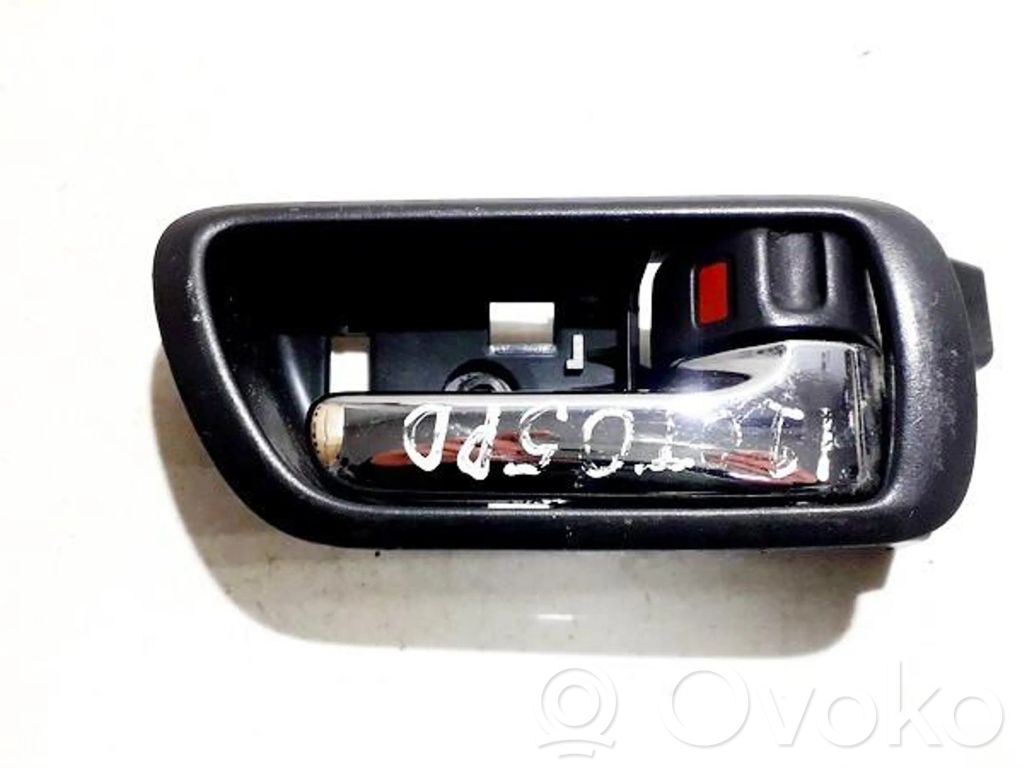 Manecilla interna puerta delantera   692050F010,692050F010,692050F010,692050F010