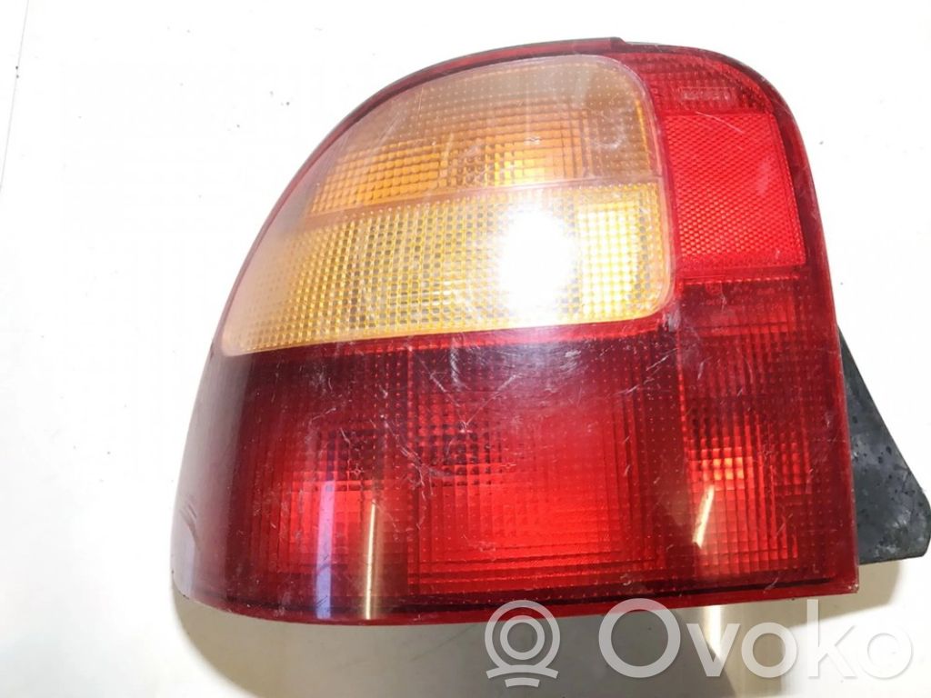 Rover 414 - 416 - 420 Feux arrière / postérieurs