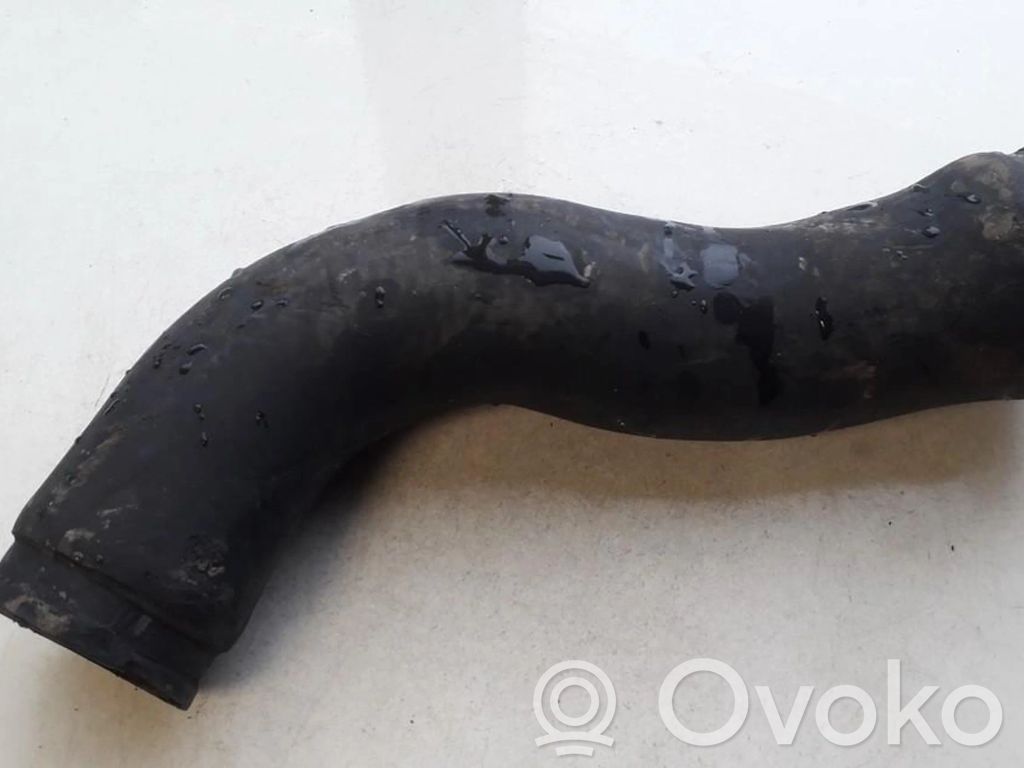 Audi 100 S4 C4 Tubo flessibile intercooler 