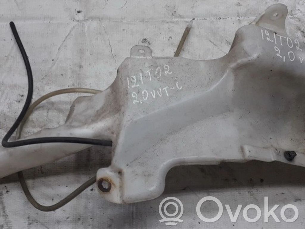 Toyota RAV 4 (XA20) Réservoir de liquide lave-glace