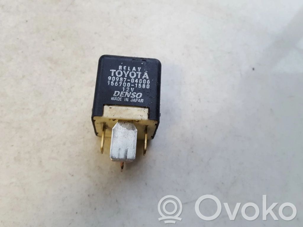 Toyota Avensis Verso Alte relee 