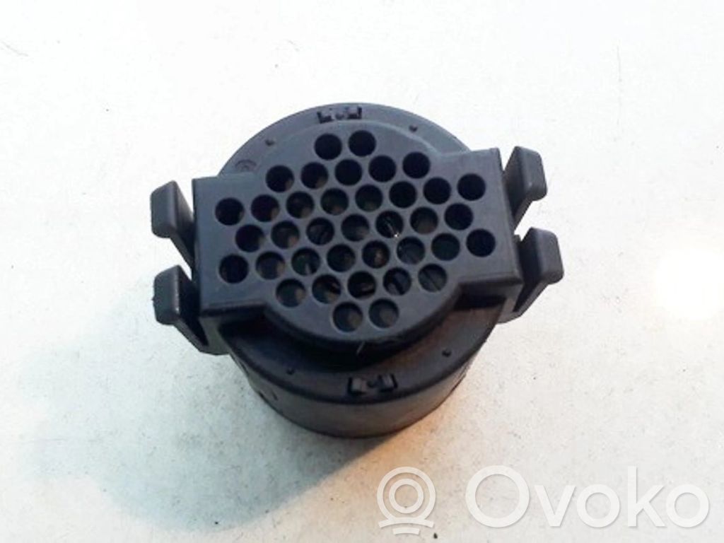 Altavoz de la puerta delantera   65818360995,259160,65818360995
