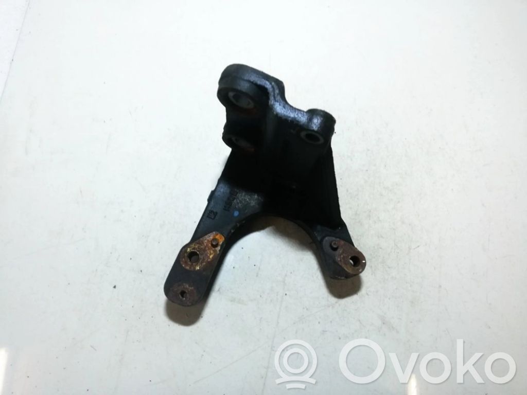Dodge Journey Engine mounting bracket 