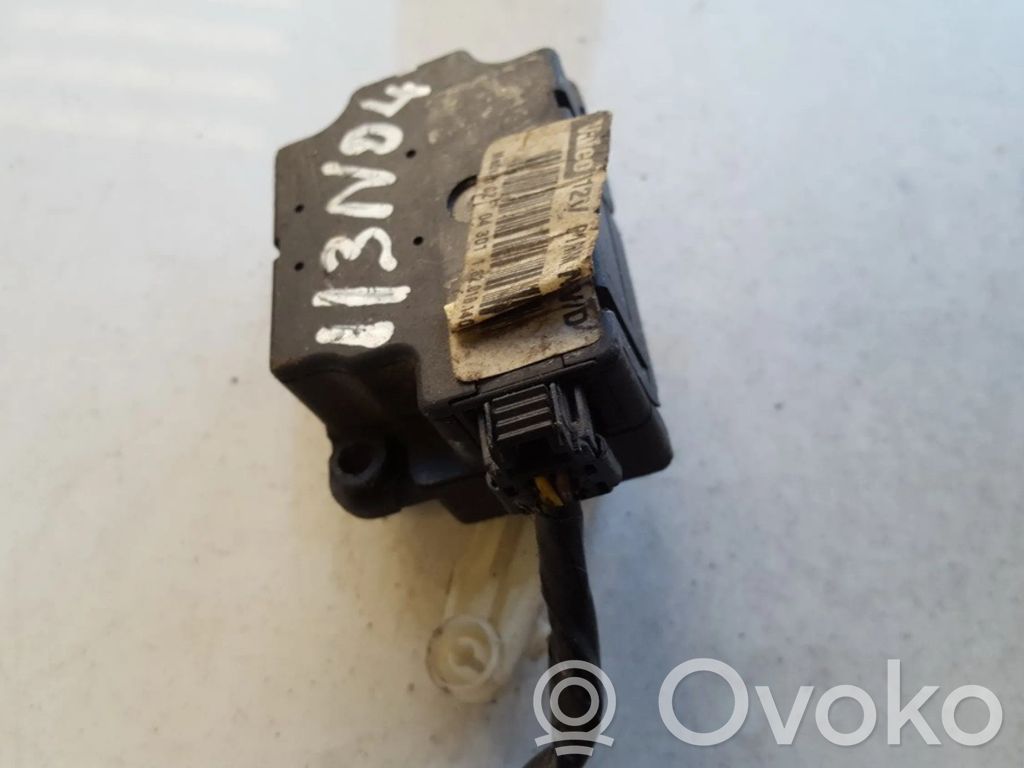 Nissan Micra Silniczek nagrzewnicy 