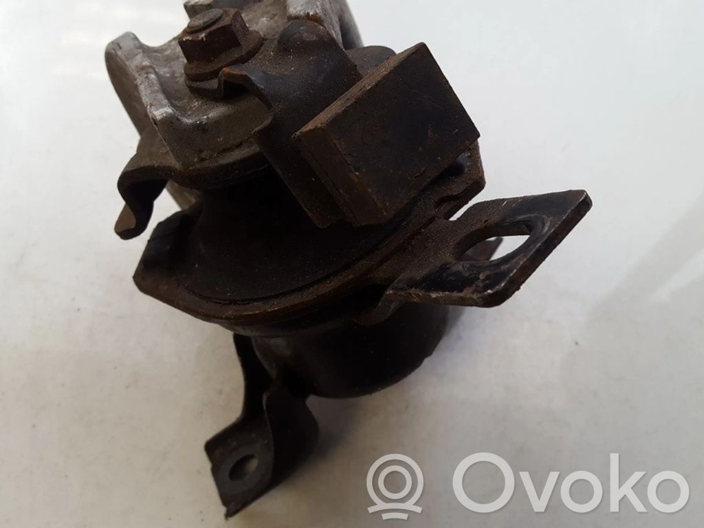 Mitsubishi Outlander Engine mount bracket 