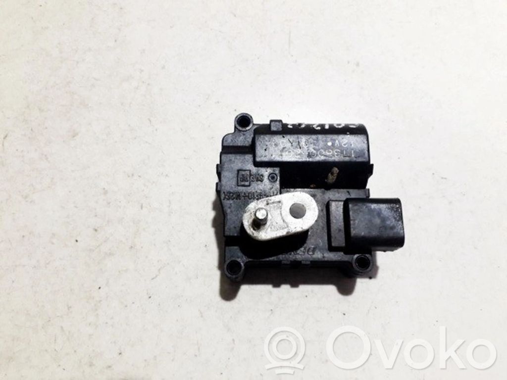 Toyota Avensis T250 Moteur / actionneur de volet de climatisation
