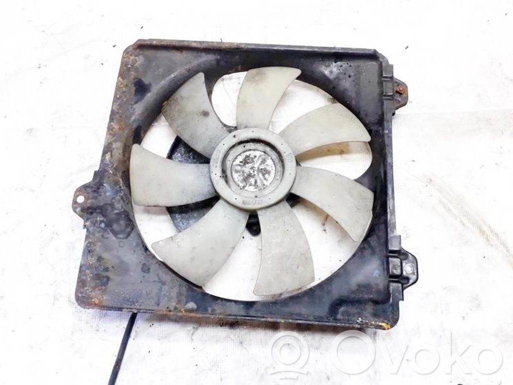 Toyota RAV 4 (XA20) Suport ventilator radiator 