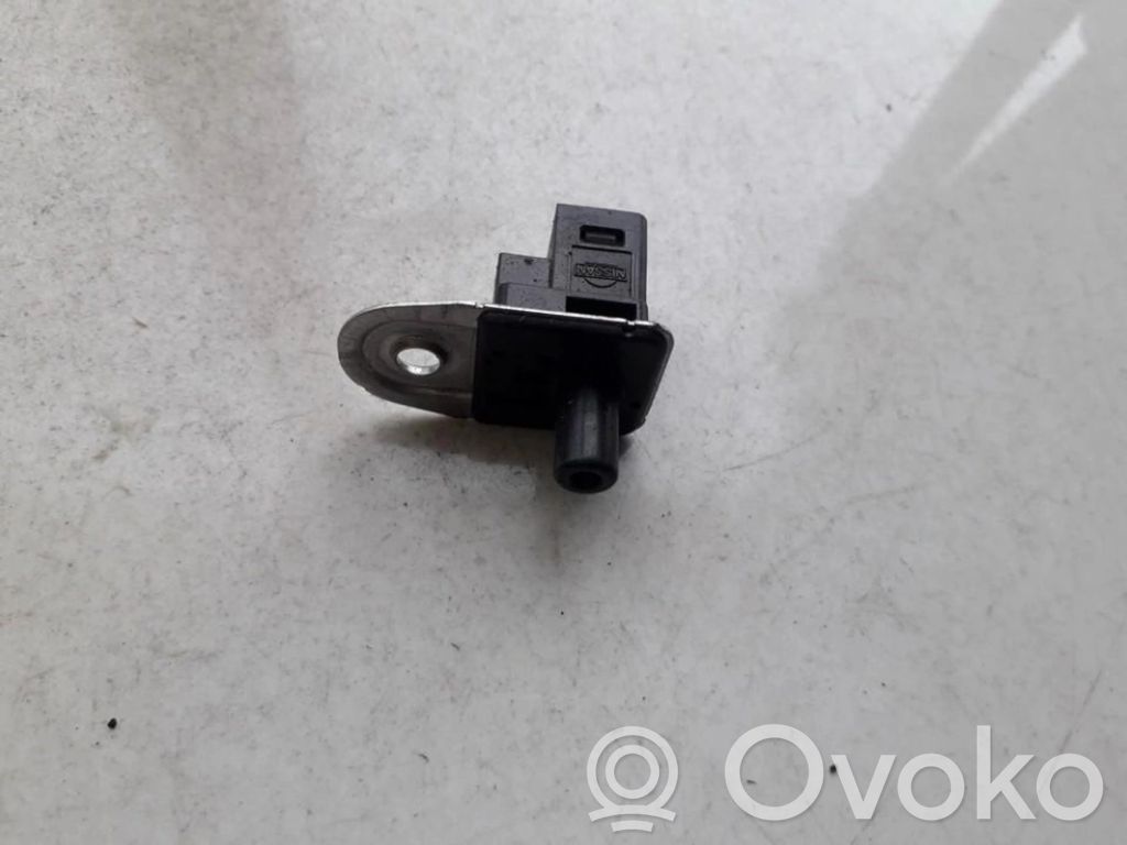 Sensor de la puerta delantera coupé