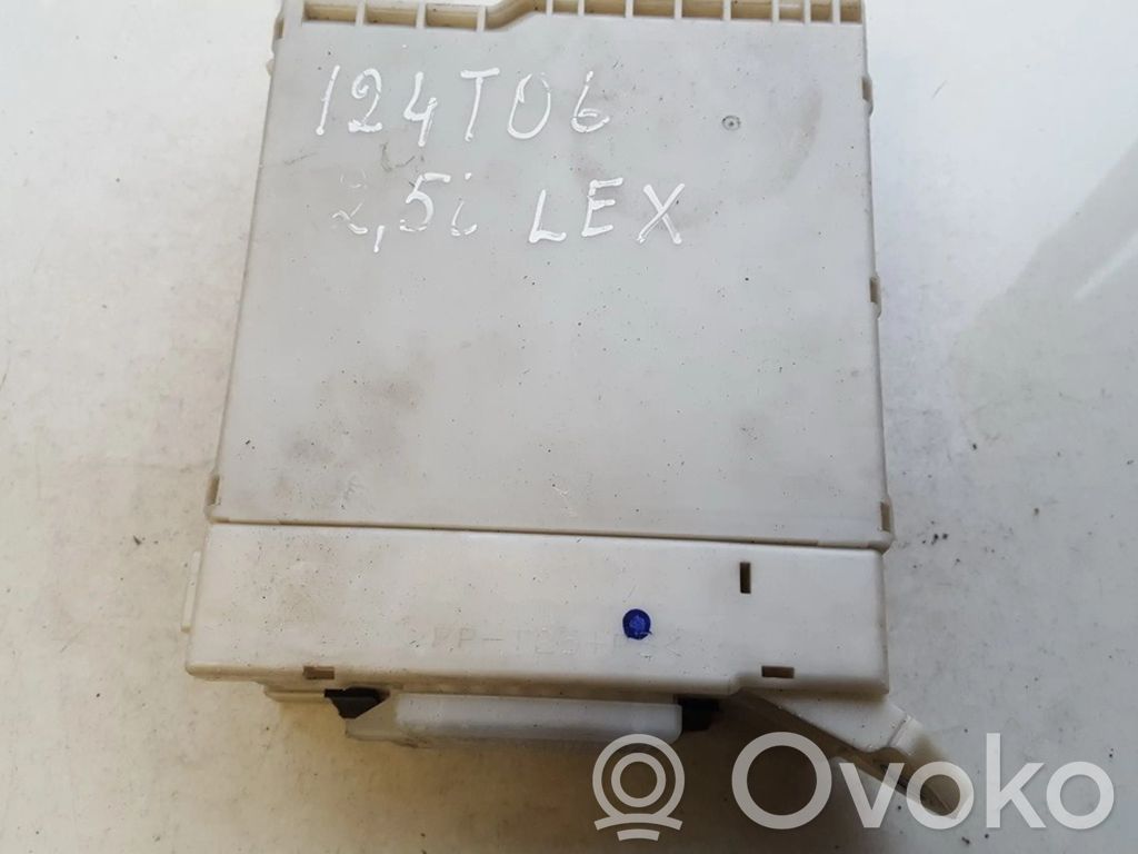 Lexus IS 220D-250-350 Set scatola dei fusibili