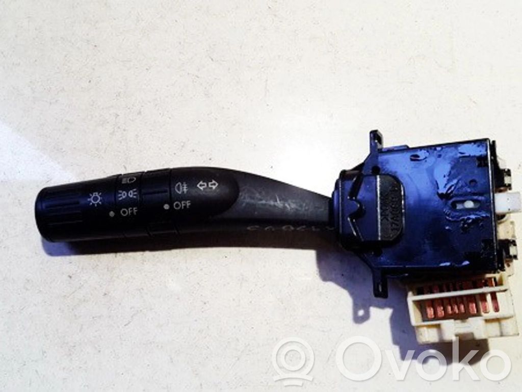 Subaru Legacy Leva indicatori