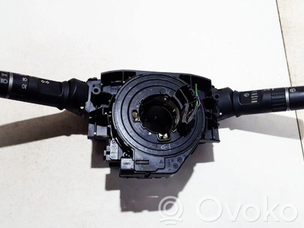 Mazda 6 Interruptor/palanca de limpiador de luz de giro 