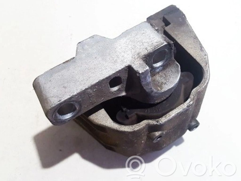Audi A3 S3 8L Engine mount bracket 