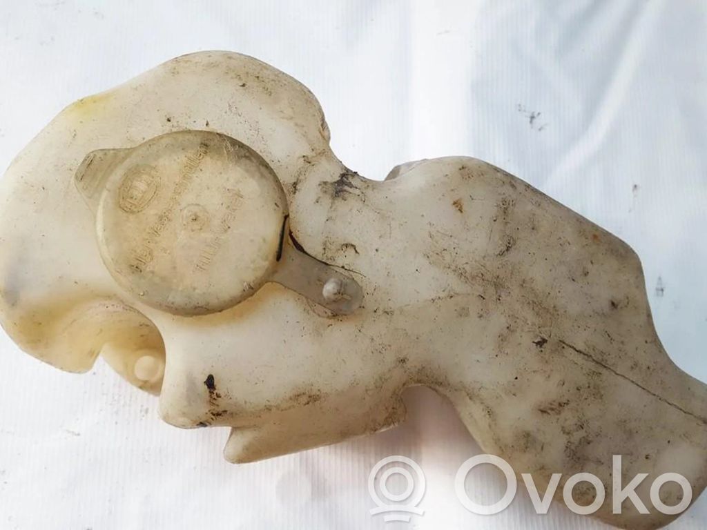 Opel Kadett E Wischwasserbehälter 