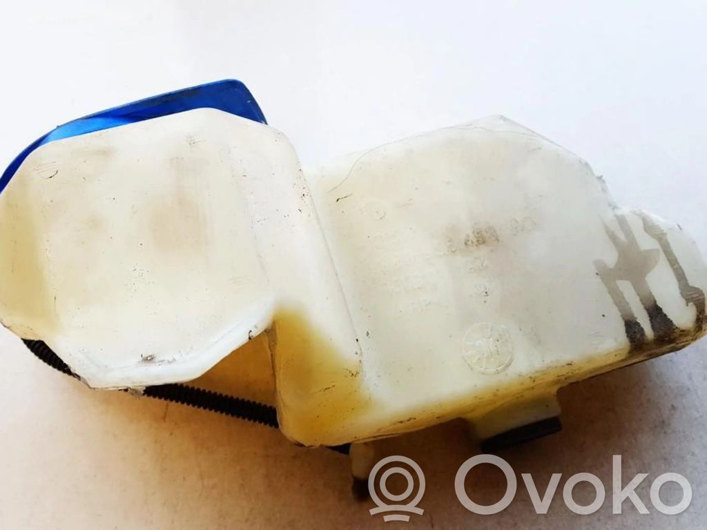 Audi A4 S4 B5 8D Réservoir de liquide lave-glace
