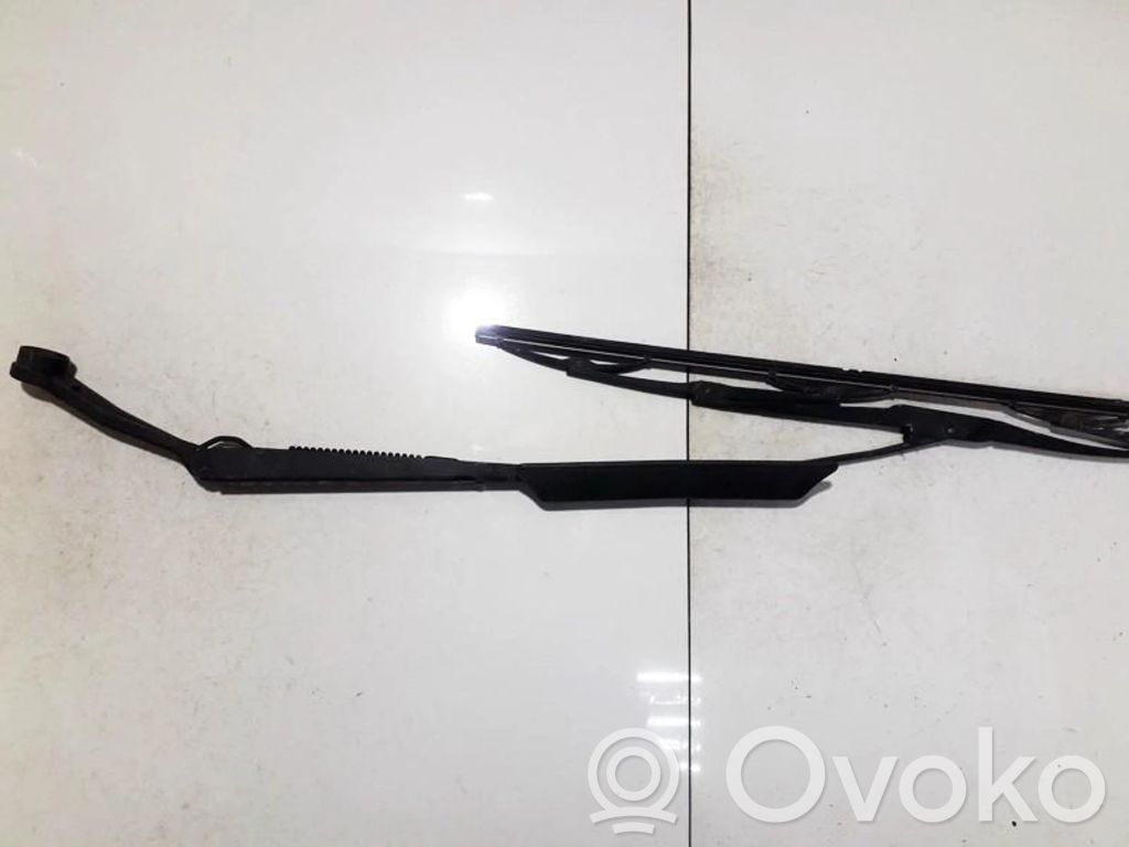 Mazda 2 Front wiper blade arm 