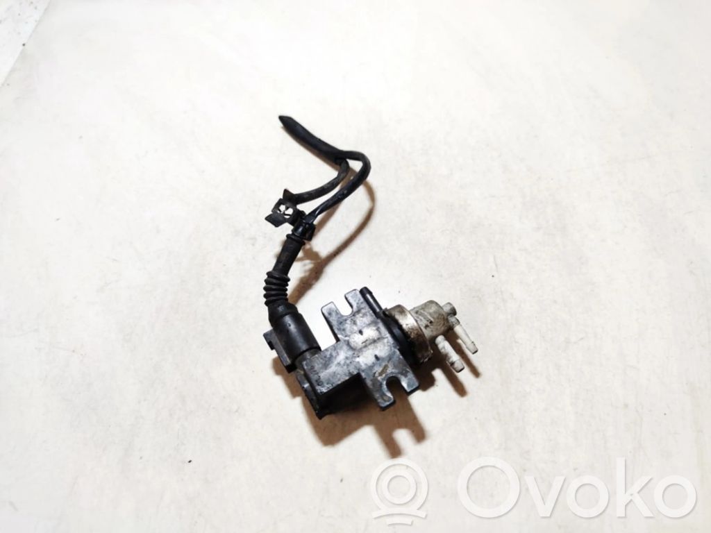 Volkswagen Golf IV Solenoid supapă turbosuflantă 
