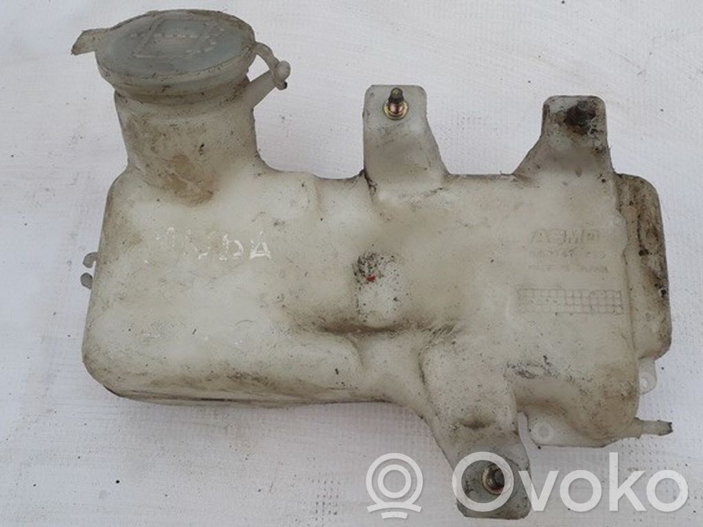 Mazda 626 Réservoir de liquide lave-glace
