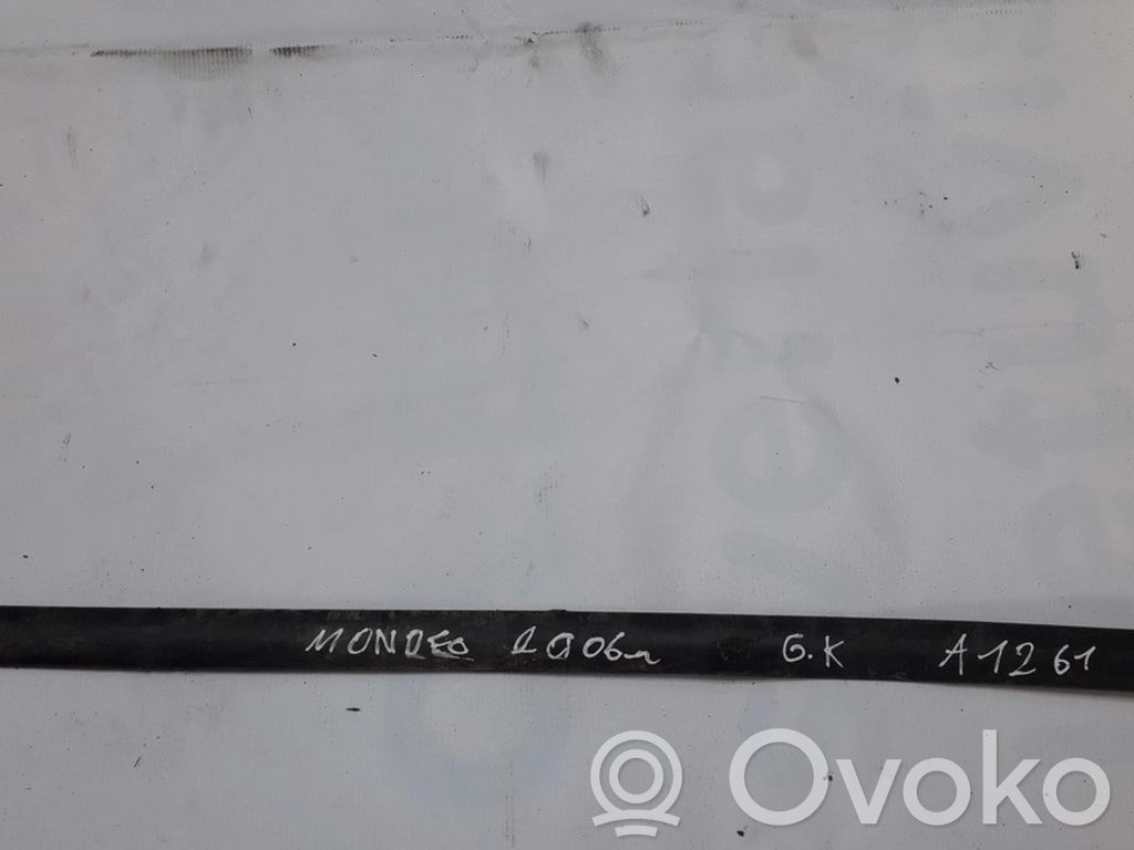 Ford Mondeo Mk III Mască ușă spate (turnată) 
