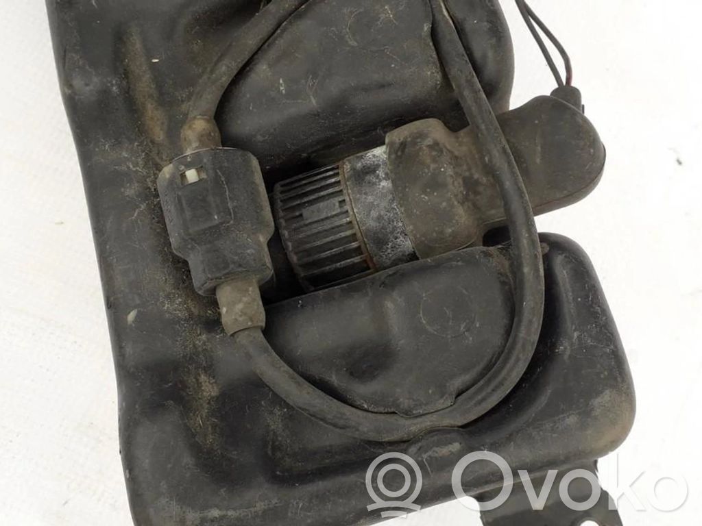 Opel Omega B1 Pompa lavavetri parabrezza/vetro frontale 