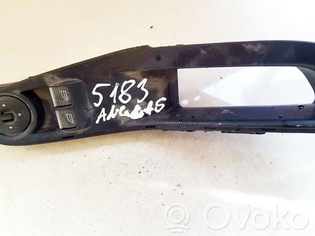 Ford Fiesta Electric window control switch 