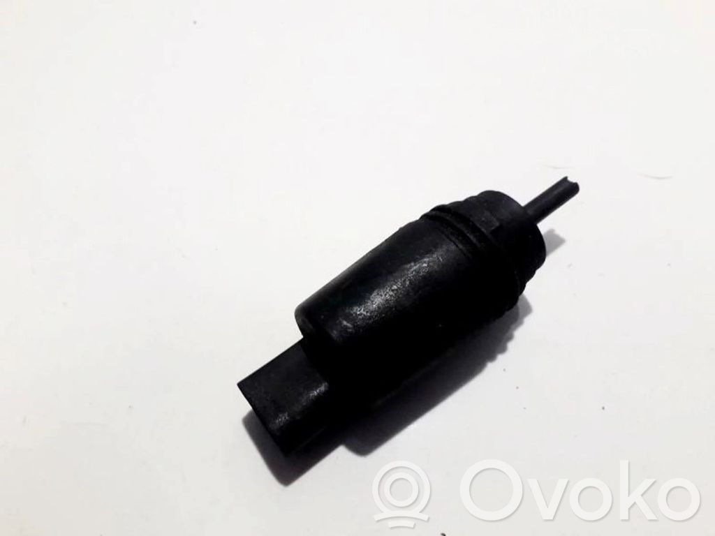 BMW 5 E39 Pompă spălător parbriz 