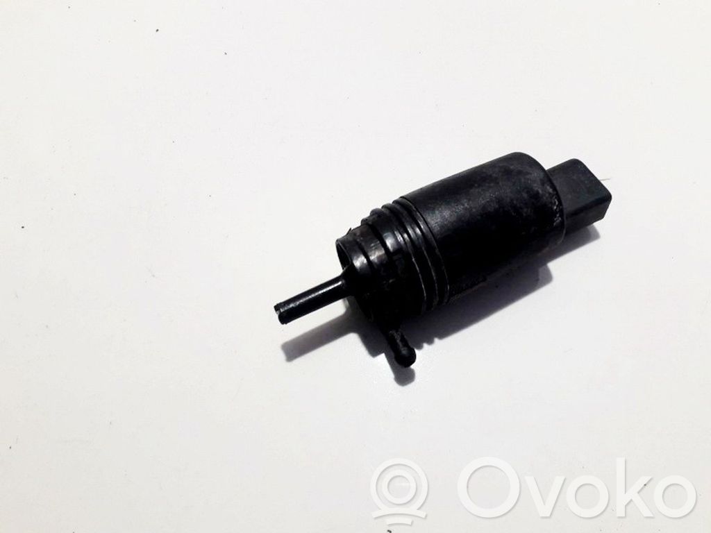 BMW 5 E39 Pompa lavavetri parabrezza/vetro frontale