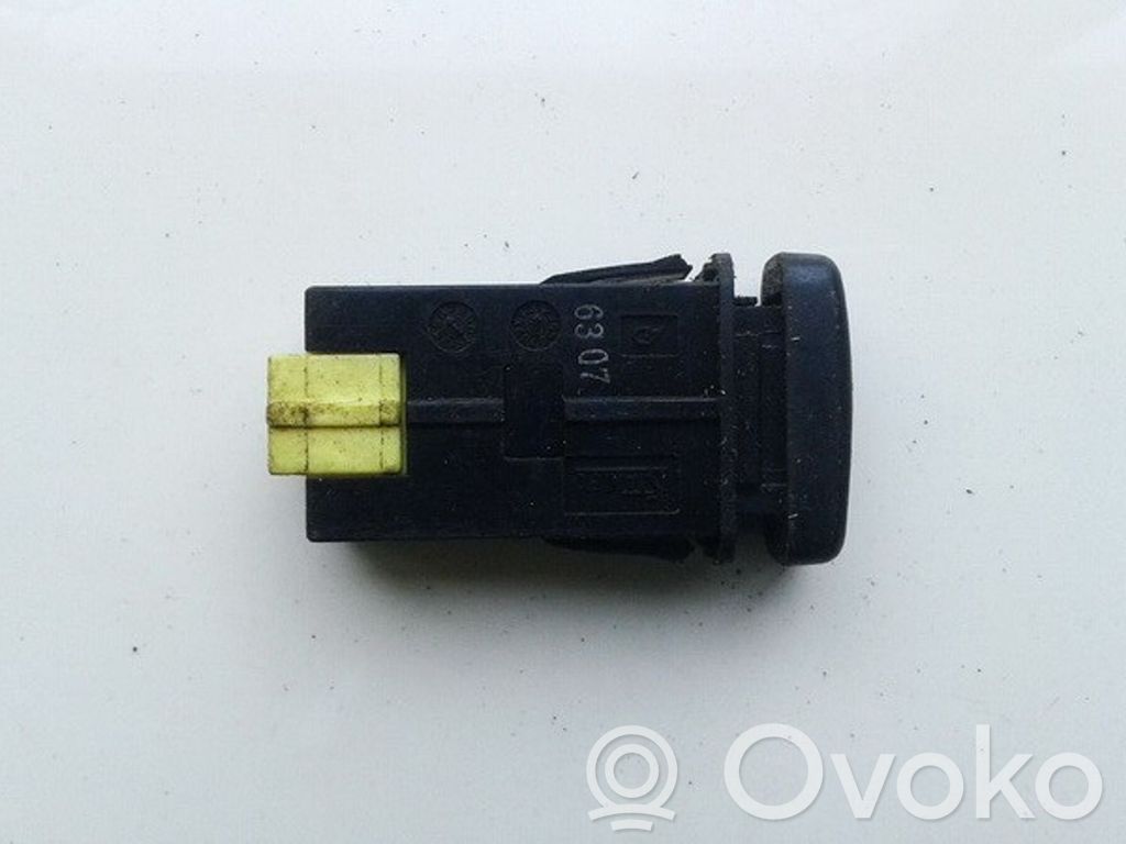 Sumuvalojen kytkin   6307,6307